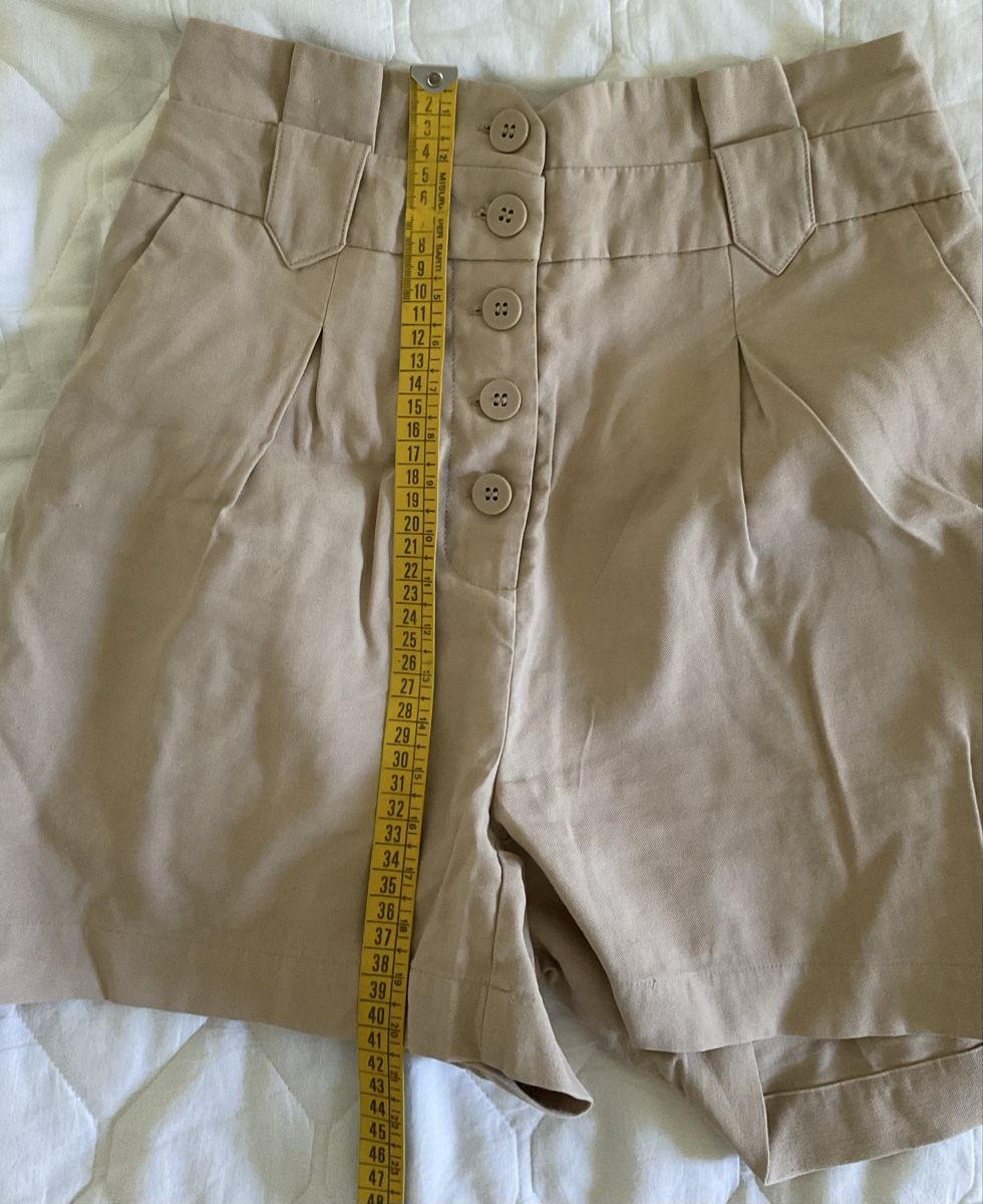 Nafnaf Pantaloni: Short von Naf Naf – Usato da Horw venduto da Spi8992 3