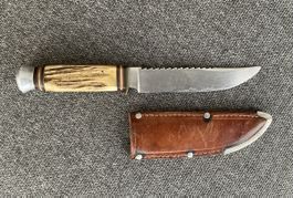 Jagdmesser / Dolch rostfrei mit Hirschhorngriff