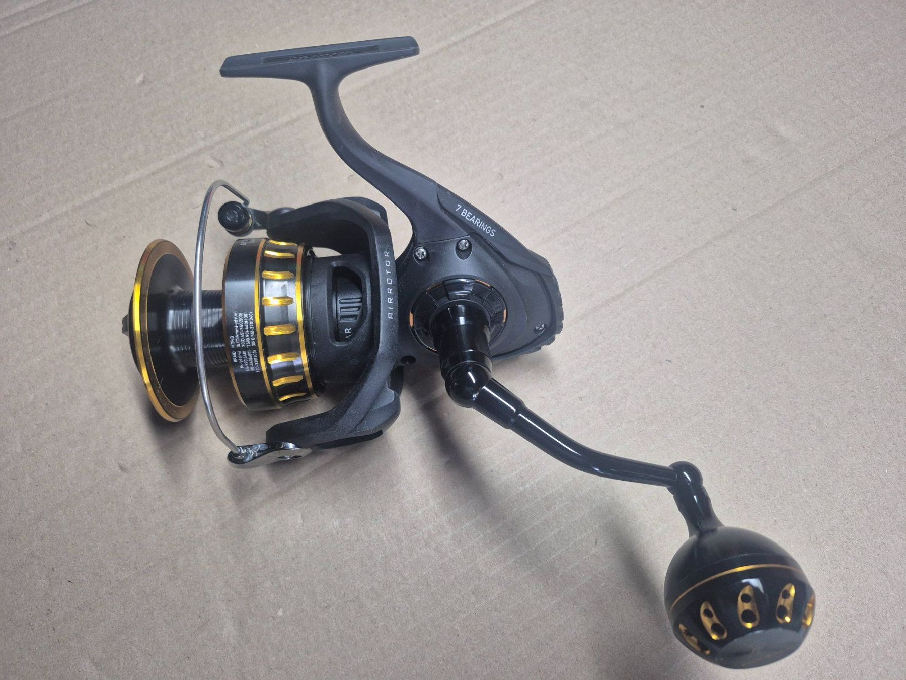 Daiwa Rollen & Spulen: Daiwa 8000BG mit Gomexus Power Kurbel – Gebraucht aus Bigenthal von FSB1 4
