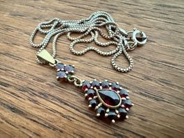 Schöner Vintage-Anhänger aus Granat und Silber