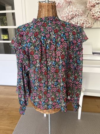 Farbige Blumenbluse mit rüschen, 36/38