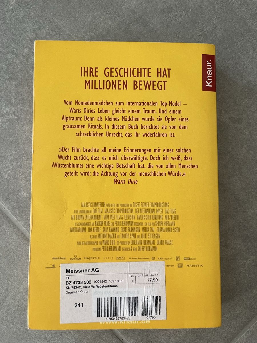 Libri: Buch Wüstenblume – Usato da Oberrohrdorf venduto da S.Marisa 1