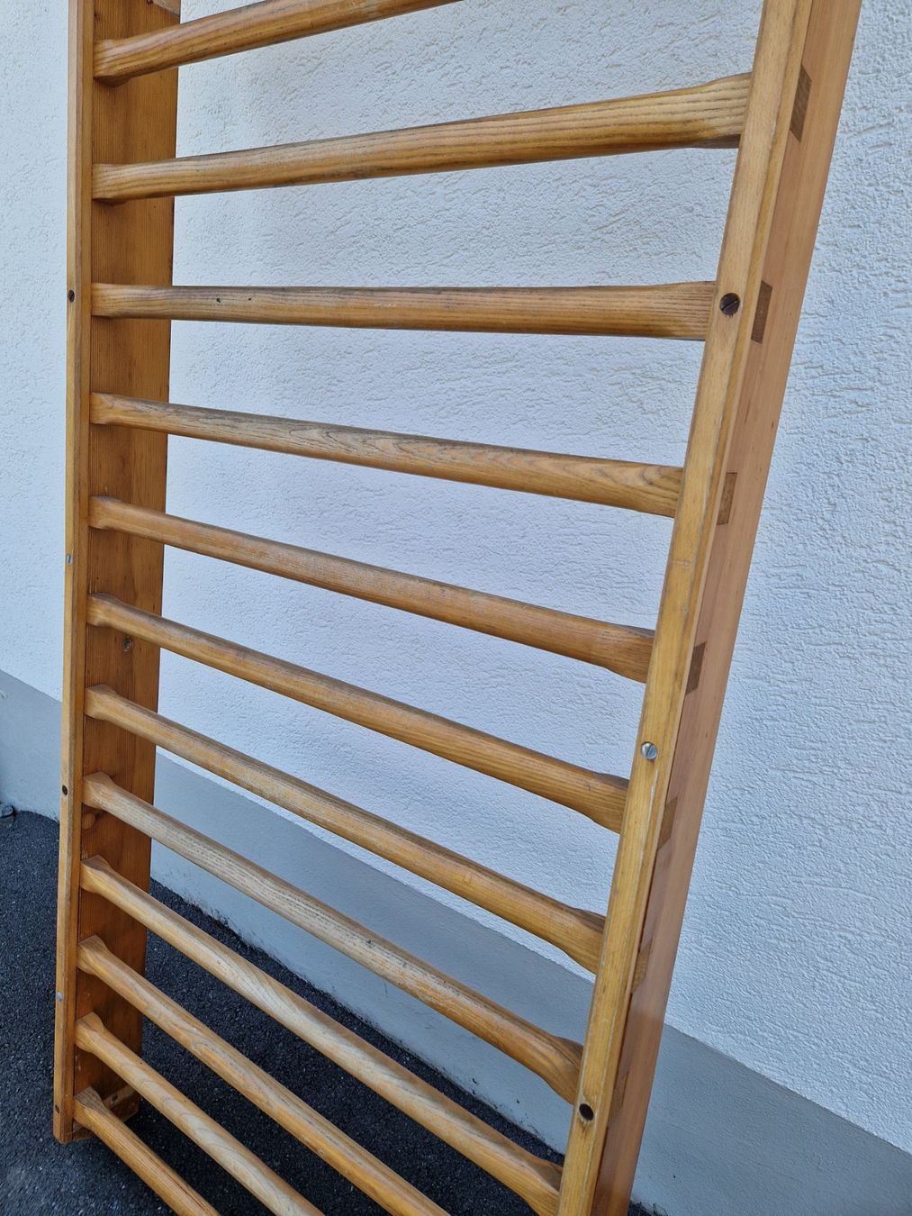 Kletterwände & Klettergriffe: Sprossenwand aus Turnhalle – Gebraucht aus Schwyz von Juliasz 1