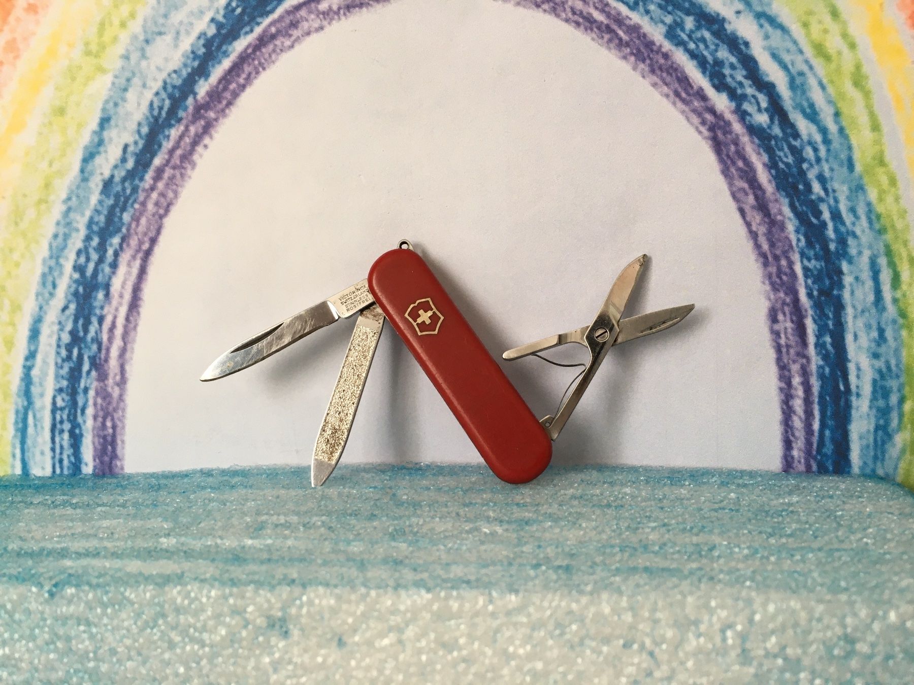 Victorinox Coltelli tascabile: VICTORINOX - VICTORIA - Classic - Sackmesser – Usato da Andwil SG venduto da Rainboli 2