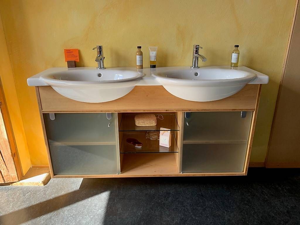 Mobili per bagno: Badmöbel  – Usato da Rohrbach venduto da holzx 1