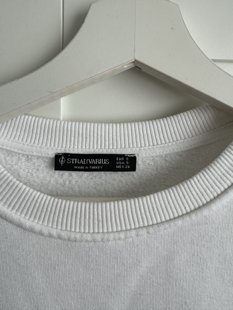 Stradivarius Maglioni & Felpe: Sweat-shirt STRADIVARIUS taille S – Usato da La Tour-de-Peilz venduto da noemieventeonline 2
