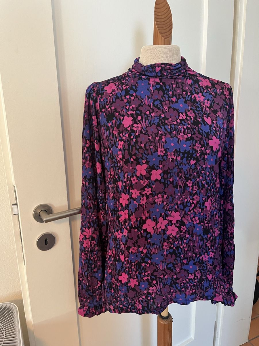 Blusen: Bluse mit Blumenmuster, Grösse S, von Fabienne Chapot – Gebraucht aus Zürich von Brobin 1