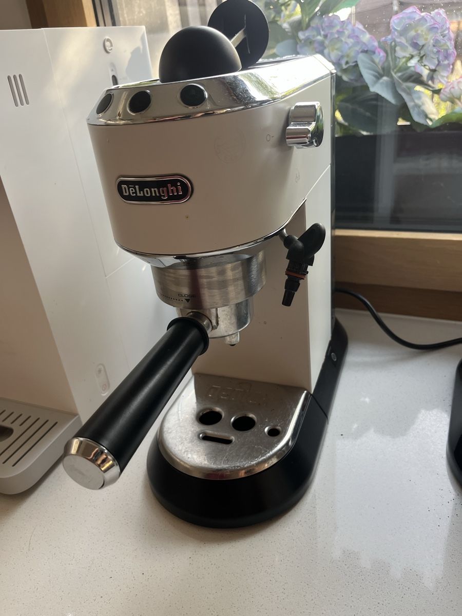 De'Longhi Macchine per caffè & Macchine per espresso: De'Longhi Dedica Kaffeemaschine  – Usato da Maur venduto da patleim 2