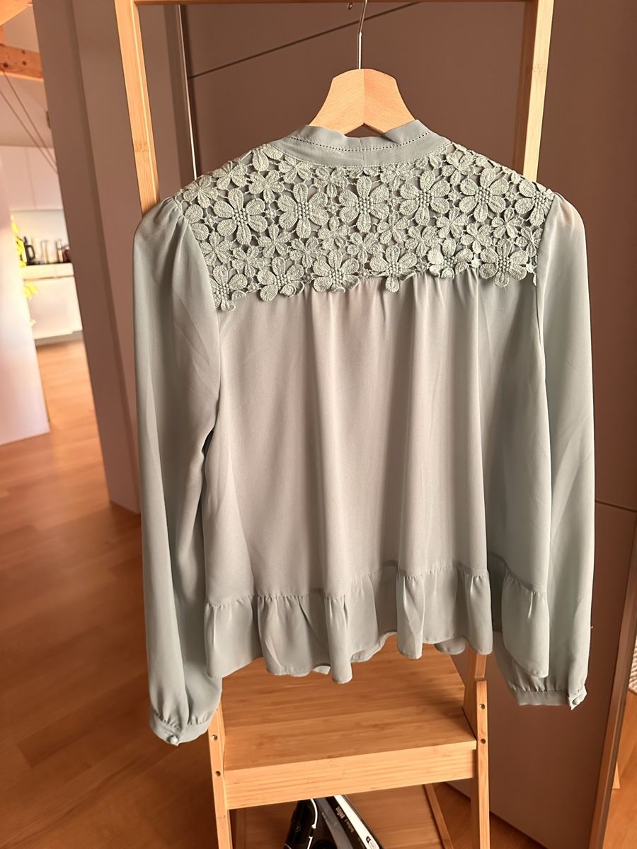 Camicette: Darling Bluse mit Spitze, Grösse XS  – Nuovo (secondo la descrizione) da Bern venduto da WiederWert 1