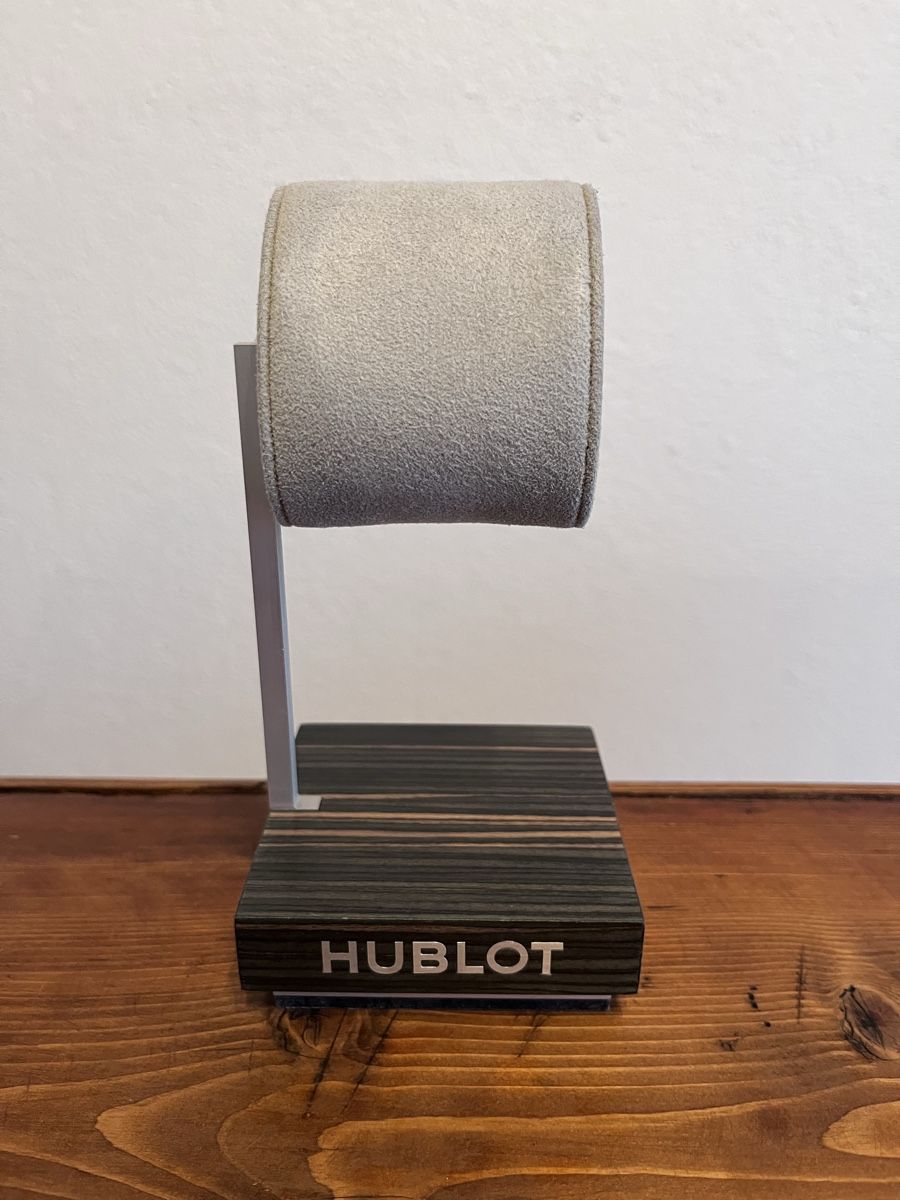 Altro in Decorazioni & Accessori: Hublot support pour montre – Usato da Corjolens venduto da san_kyv9