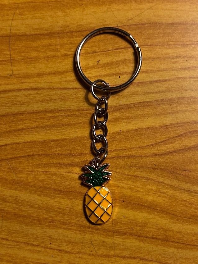 Porte-clés: Ananas Schlüsselanhänger Glücksbringer – Neuf (Voir description) à Steffisburg par smocky17