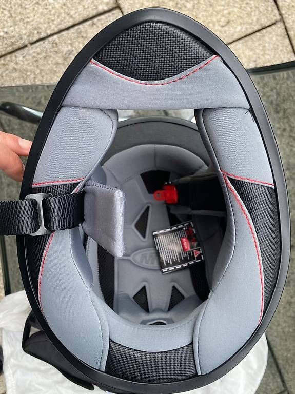 Caschi & visiere: Kinder Motorradhelm – Usato da Oberägeri venduto da Basel_2 4
