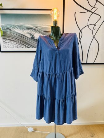 Sommerliches Multiblu Kleid, Gr. 38, Blau, Top Zustand!