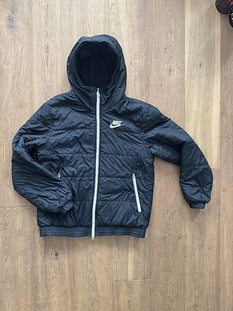 Veste Nike à capuche 