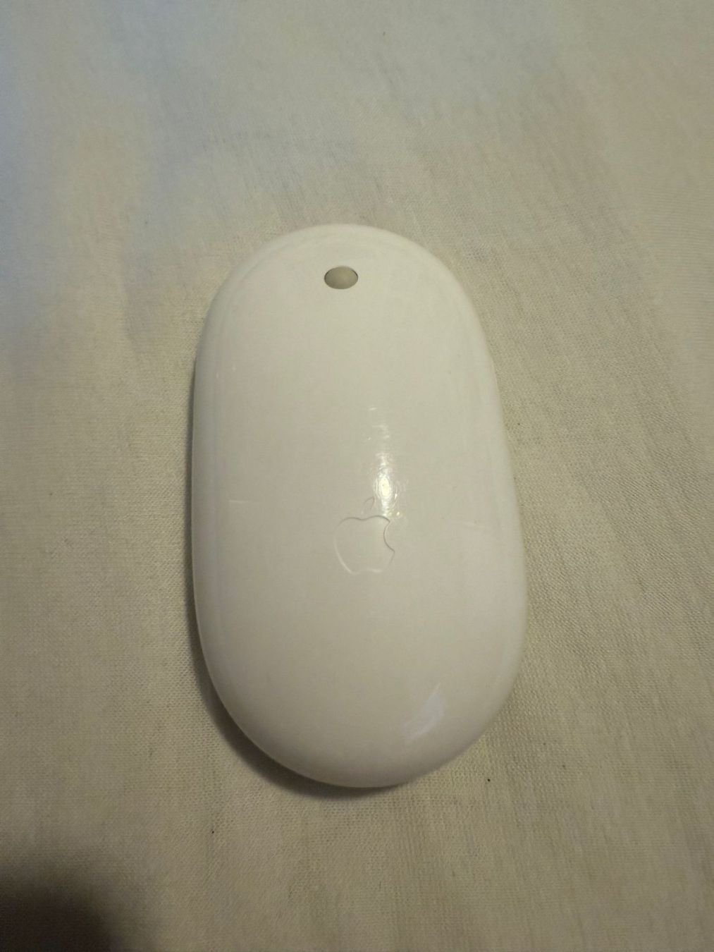 Apple Souris: Apple Mighty Mouse Wireless A1197 – D'occasion à Niederurnen par nesioo