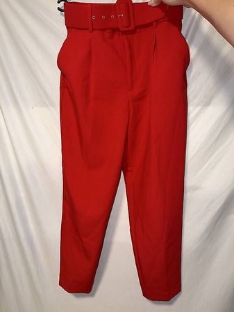 Stoffhose ZARA rot, Gr. M