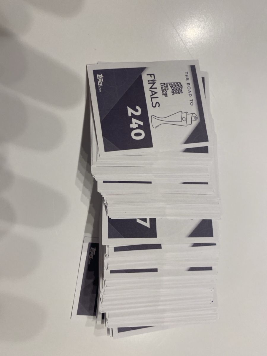 Topps Carte collezionabili: UEFA Nations League Stickers – Nuovo (secondo la descrizione) da Uster venduto da oik_5k2y 1