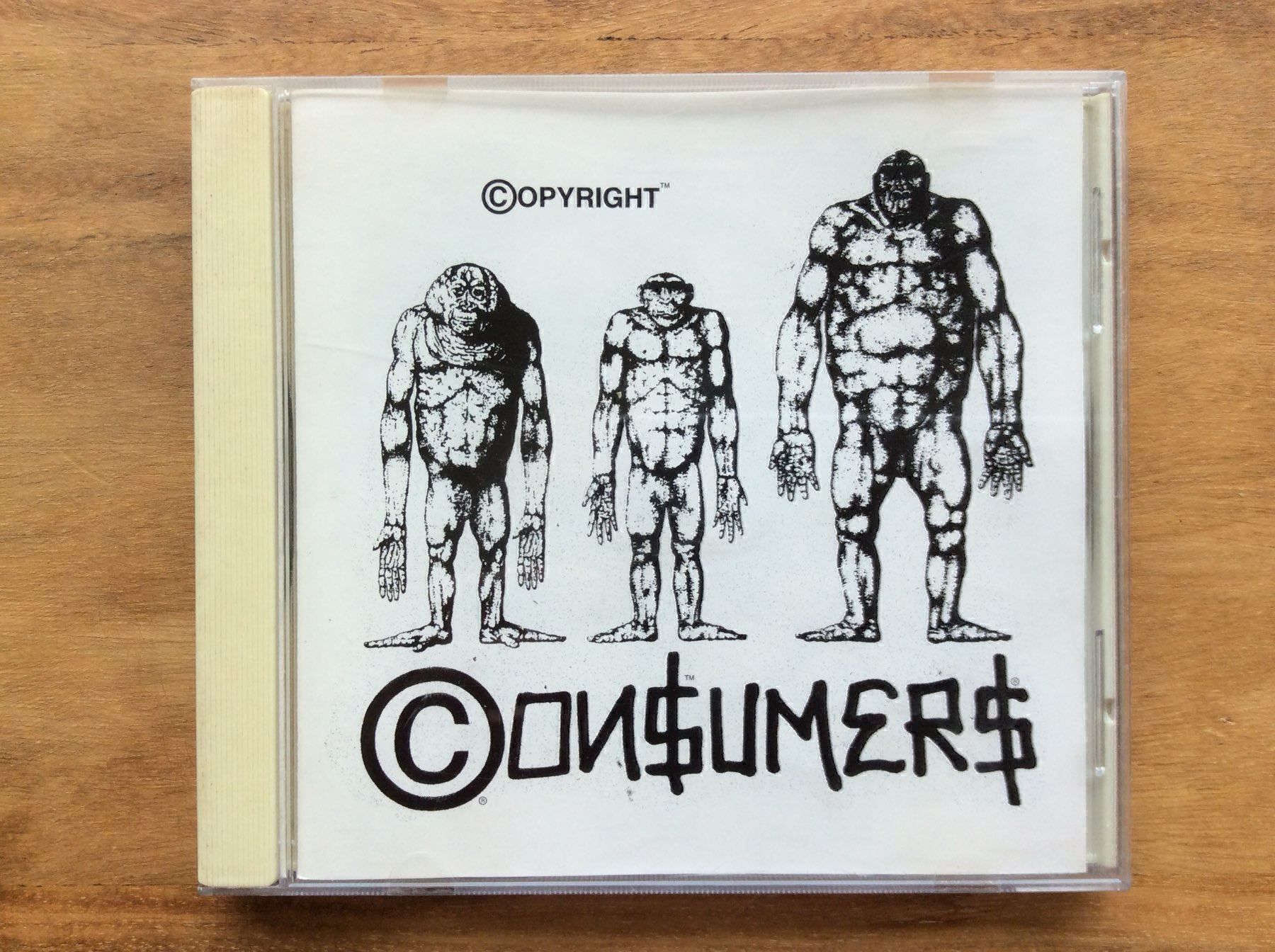 CD: CD Consumers - Copyright – Usato da Horgen venduto da flyingpenguin2000