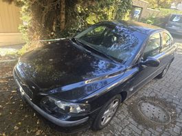 Volvo S60 2.5