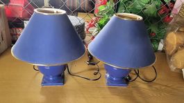 2 blaue Nachttischstofflampen