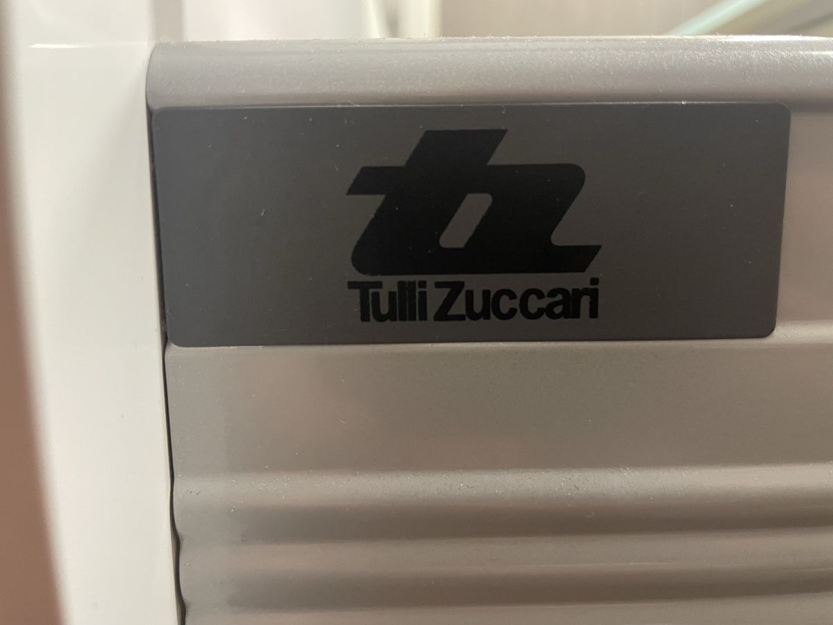 Badezimmermöbel: Badezimmermöbel Tulli Zuccari inkl. Waschtisch  – Gebraucht aus Thun von Uersu4 4