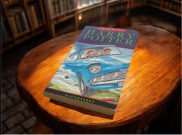 Harry Potter and the Chamber of Secrets Paperback 1. Edition