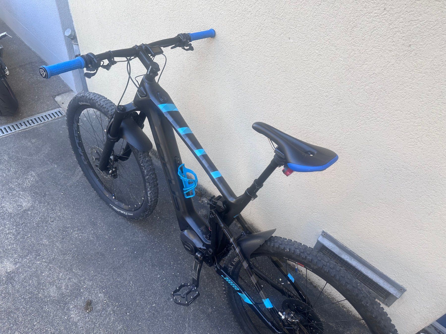 Focus Biciclette: Focus Jam2 E-MTB Fully Light – Usato da Thayngen venduto da elstylez 2