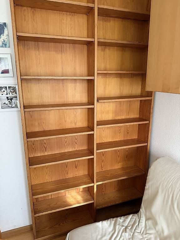 Regale: Büchergestell  – Gebraucht aus Zürich von Nizina 1