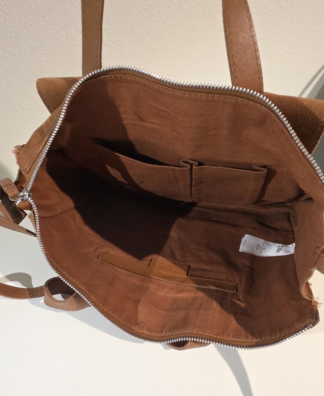 Borse da donna: Schöne Wildledertasche in Braun – Usato da Wichtrach venduto da Croianer 4