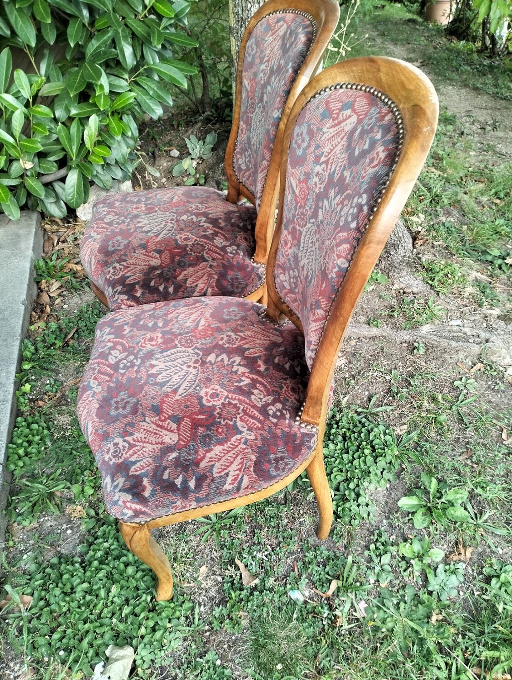 Chaises: 4 CHAISES ANCIENS L.PHILIPPÈ REFAIT – D'occasion à Neuchatel par NNeuchatel 1