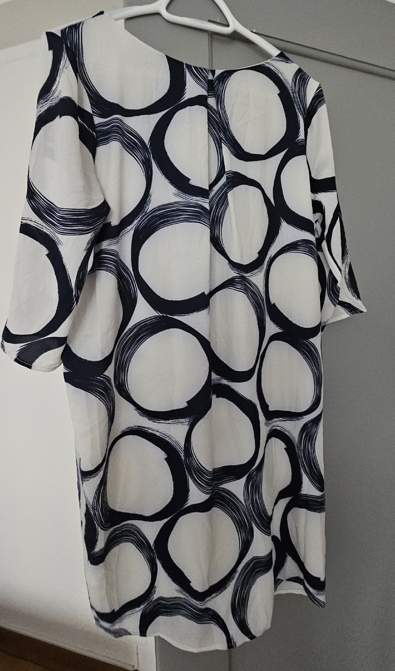 Vestiti: Magnifique robe La Fée Maraboutée Blanc/bleu – Usato da Yverdon-les-Bains venduto da van_dq65 3
