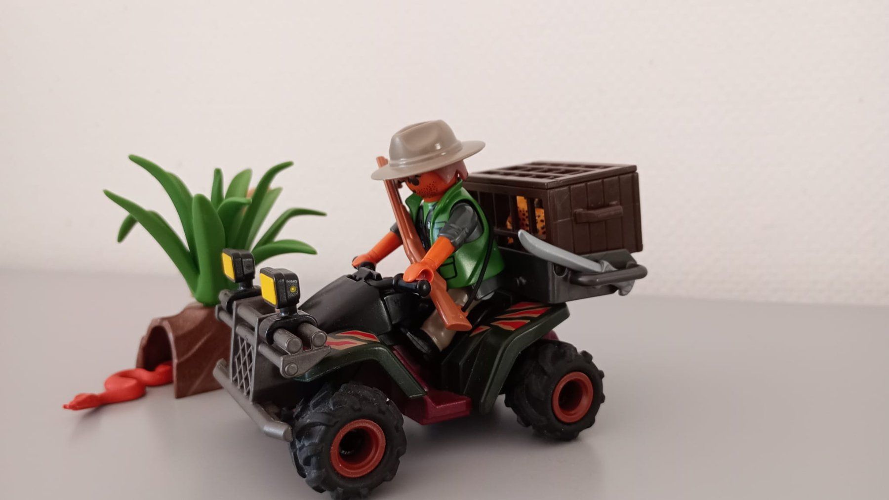 Playmobil Giocattoli: Playmobil Wilderer Quad – Usato da Stein AR venduto da bigjohn82 1