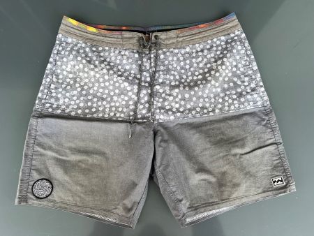 Billabong Boardshorts, Herren Gr. 34, Top Zustand Sommer