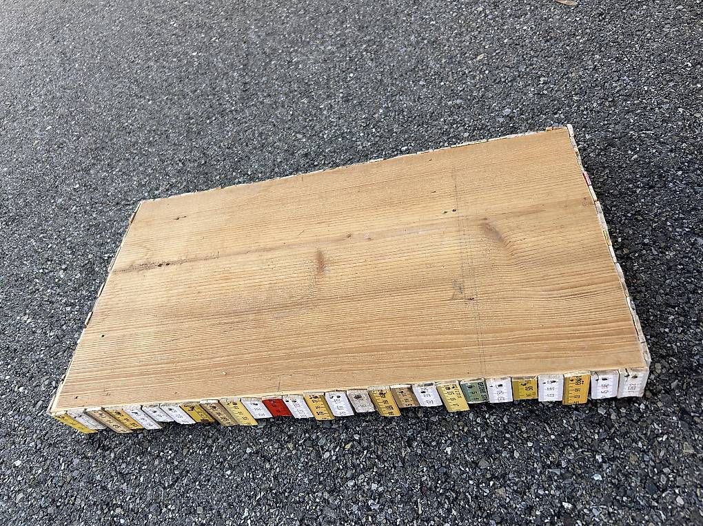 Plateaux: Upcycling Tablett – Neuf avec emballage d'origine à Frauenfeld par Irene.Schuppli 2