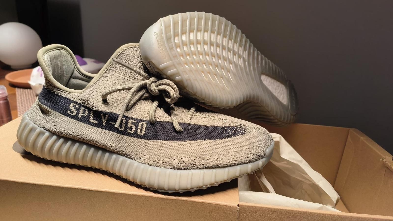 Adidas Scarpe da uomo: YEEZY 350 V2 >Granite< – Nuovo e nell'imballaggio originale da Aarau venduto da Tshifumba 2