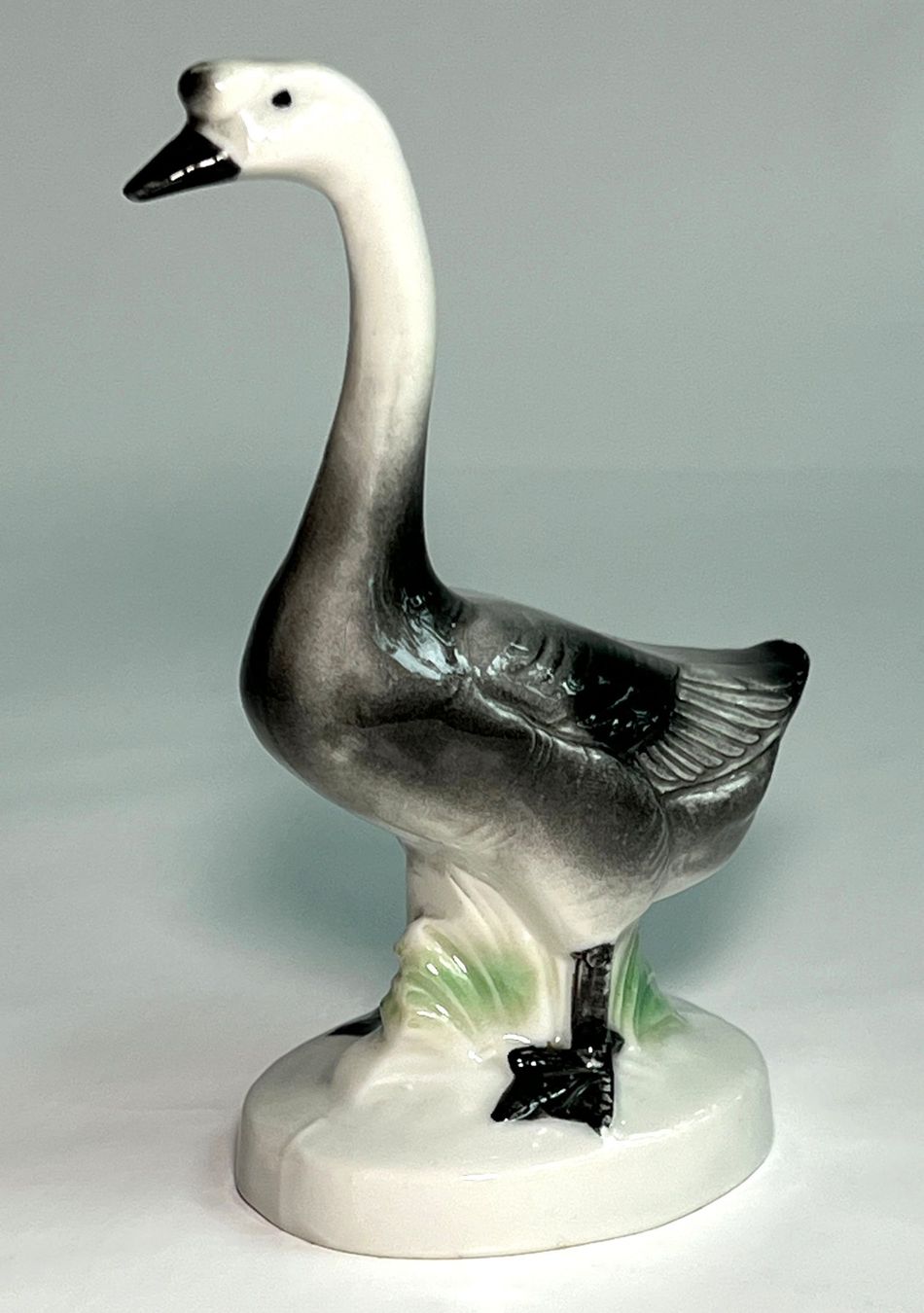 Figuren: Gans Figur*FOREIGN***** – Gebraucht aus Dübendorf von Orchid-Sonate