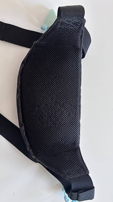 Taschen: Dakine Bauchtasche – Gebraucht aus Moosseedorf von col_h8jg 1