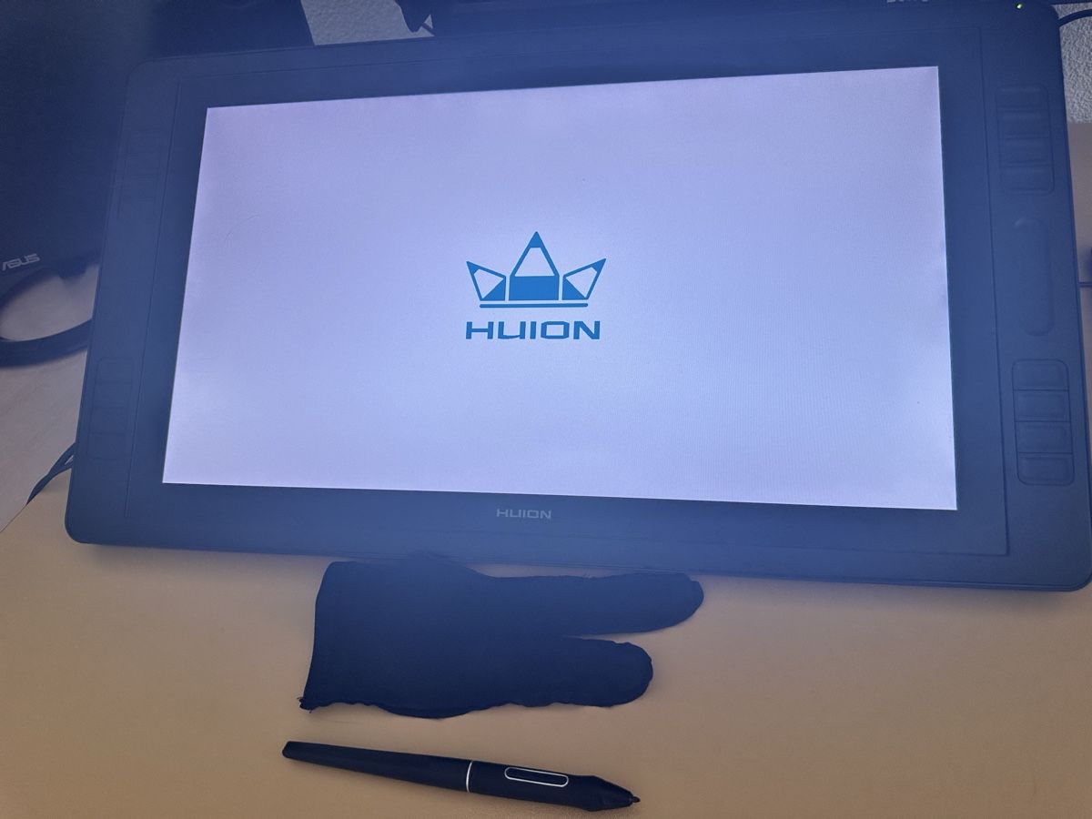 Huion Tablet PC: Grafiktablett Huion 20 " – Gebraucht aus Full-Reuenthal von freya14577 1