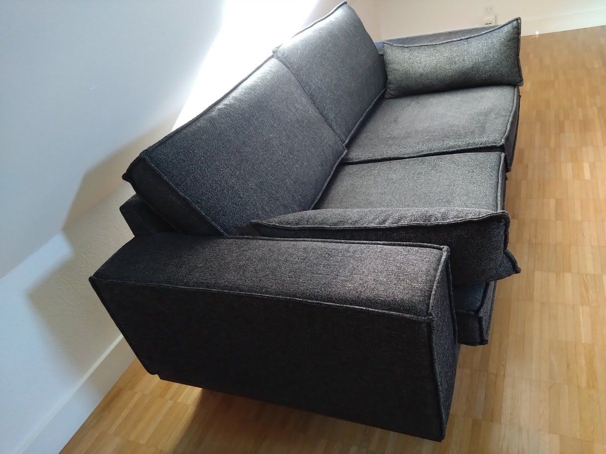 Sofas: Sofa 2-Sitzer – Gebraucht aus Riehen von Danny_68 1