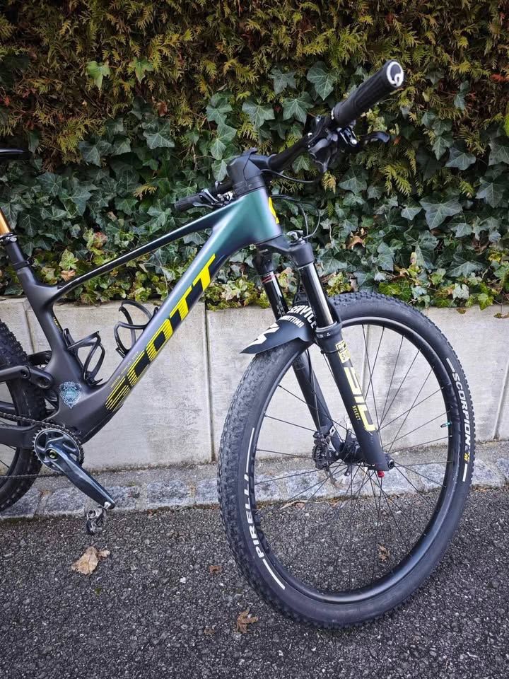 Scott Biciclette: SCOTT Spark RC Team Issue AXS 2022 – Usato da St. Ursen venduto da pil_5ddv 2
