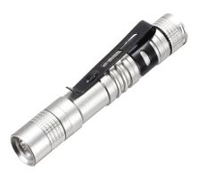 LED Taschenlampe aus Aluminum / IPX4 (fabrikneu) silber