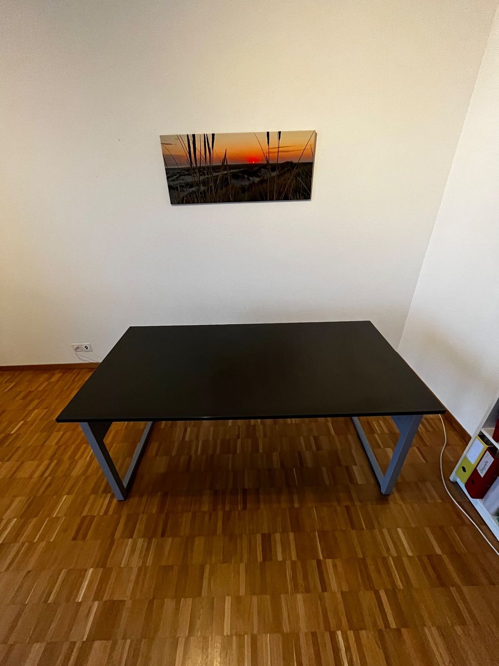 Schreibtische: Moderner Schreibtisch Grau – Gebraucht aus Winterthur von ann_dn6n 2