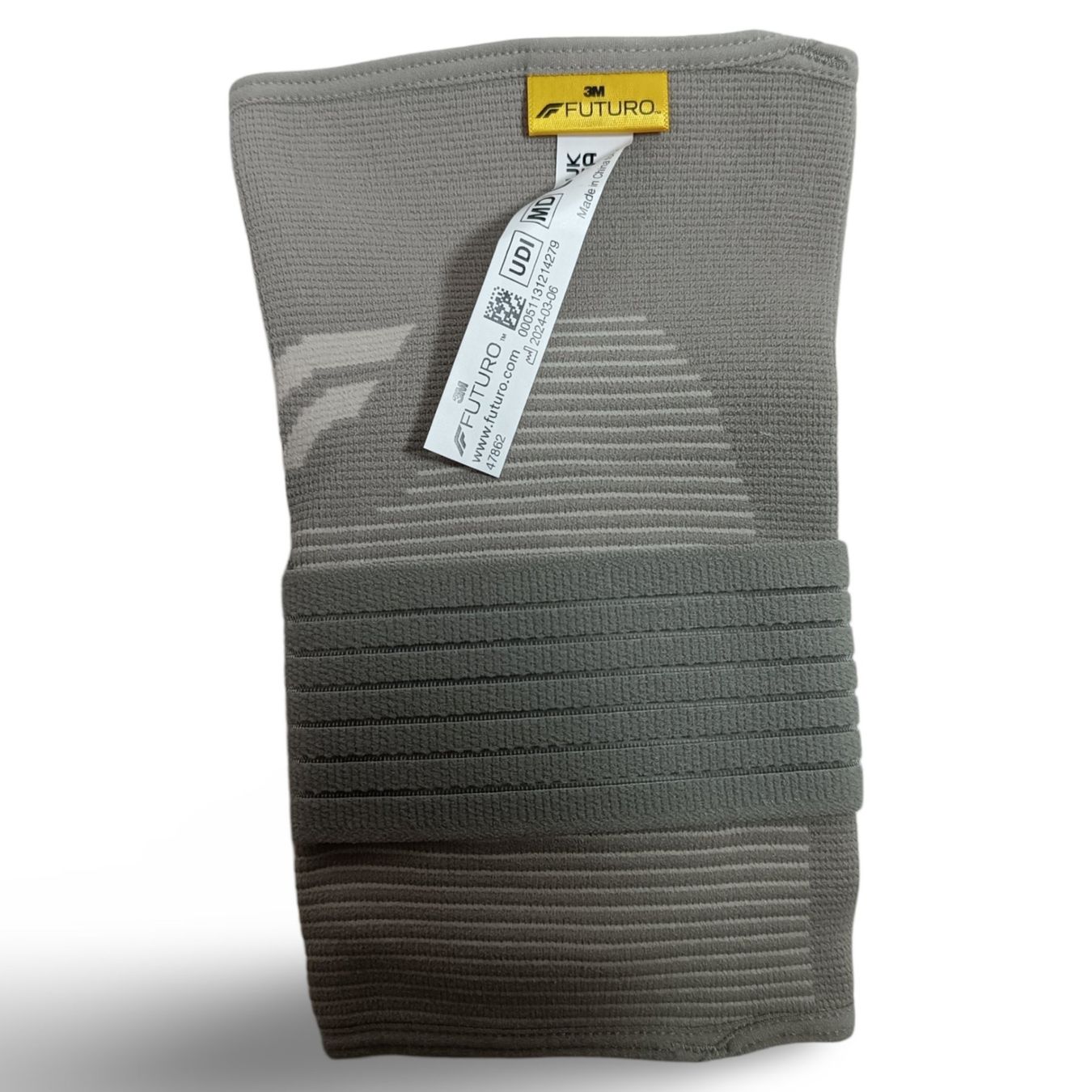 Medizinische Geräte: 3M Futuro Ellenbogen Bandage – Neu (gemäss Beschreibung) aus Luzern von