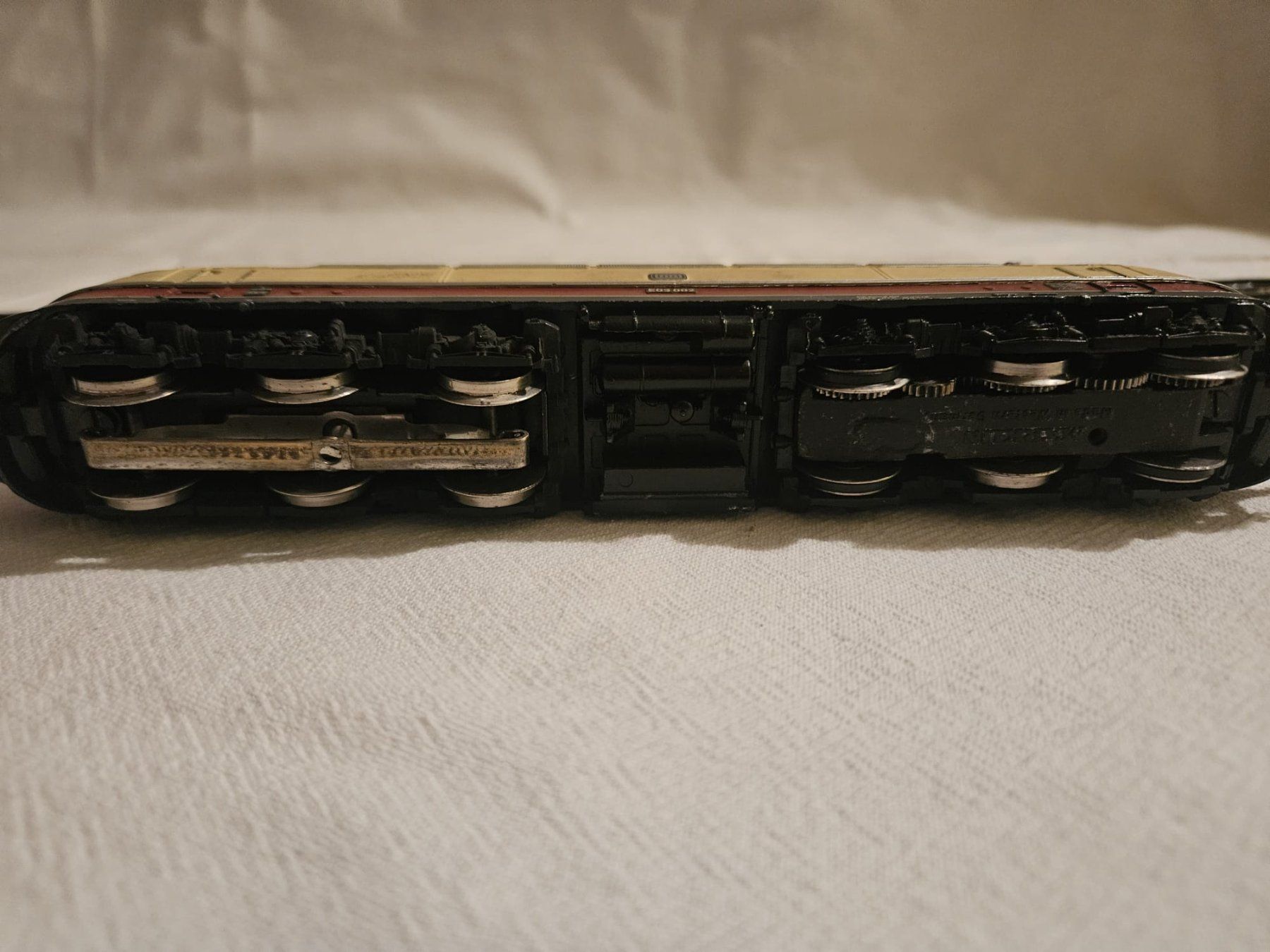 Märklin Modelleisenbahnen: Locomotive électrique Märklin HO - REF : DB E03 002 – Gebraucht aus Pully von gael15 4