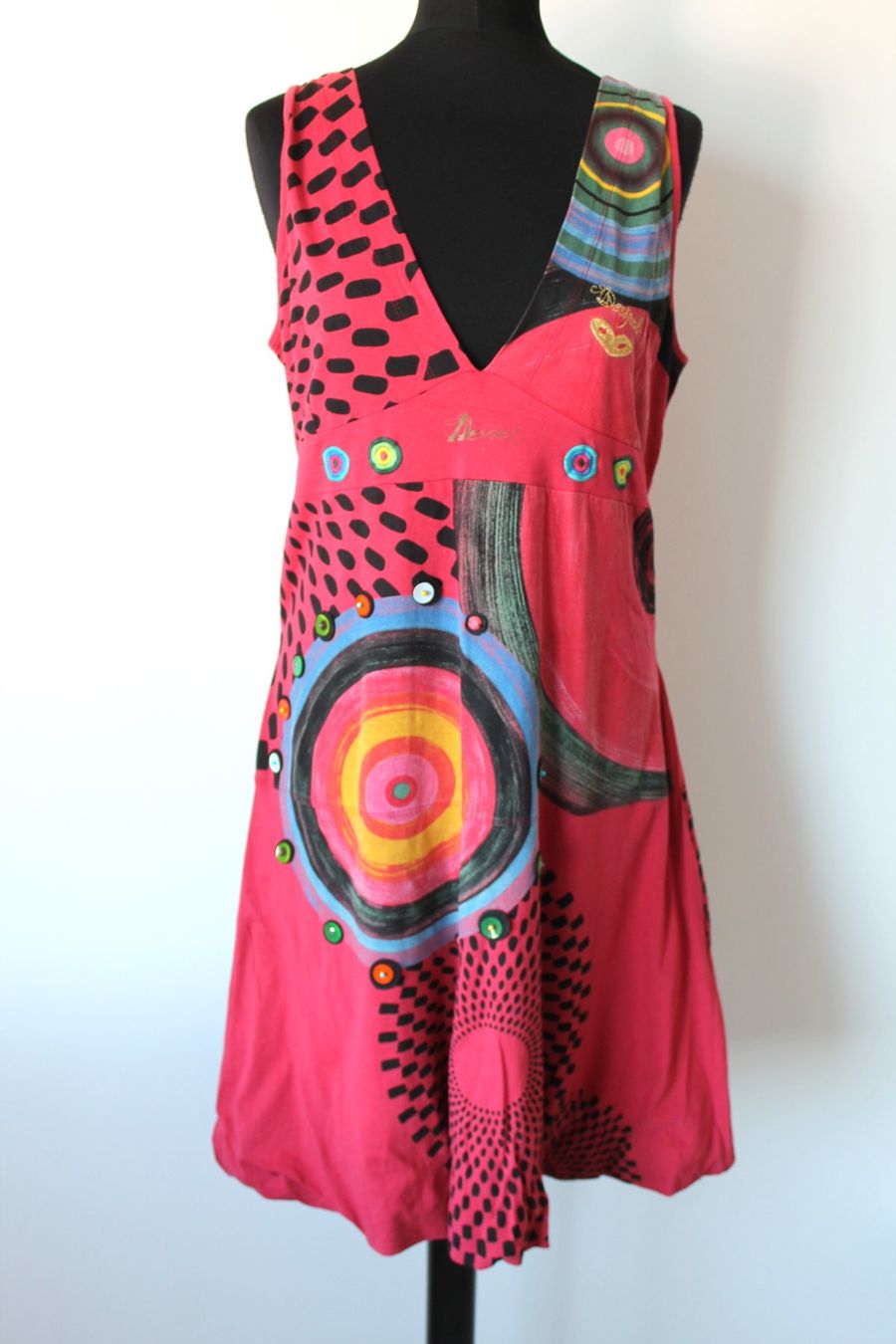 Desigual Vestiti: Robe ballon DESIGUAL taille XL – Usato da Chez-le-Bart venduto da jasse