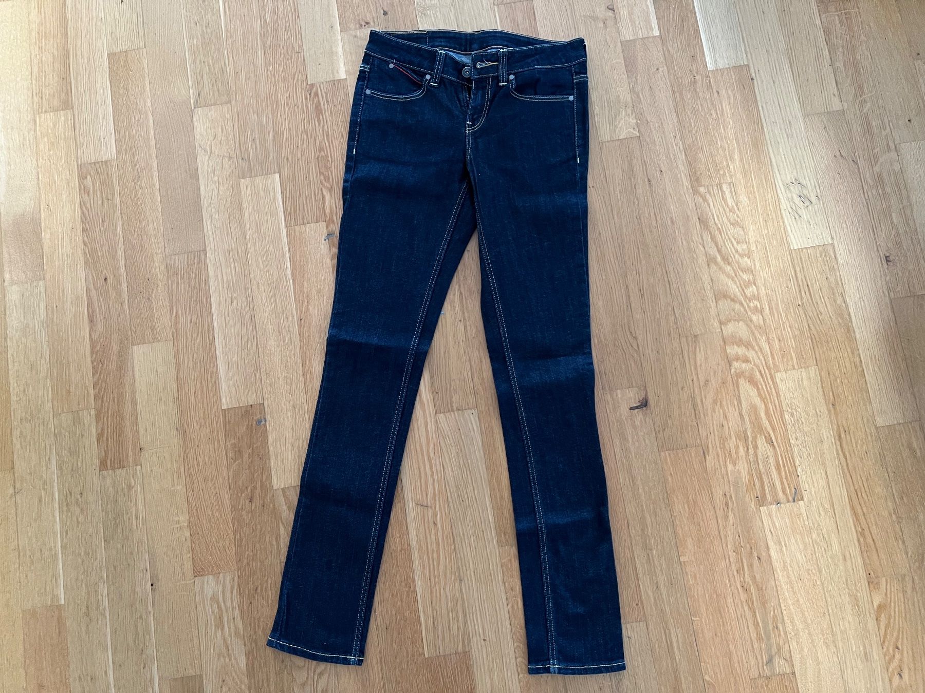 Puma Jeans: Schöne ungetragene Puma Jeans Grösse 26 / 34 – Neu (gemäss Beschreibung) aus Bettlach von Tradenet100