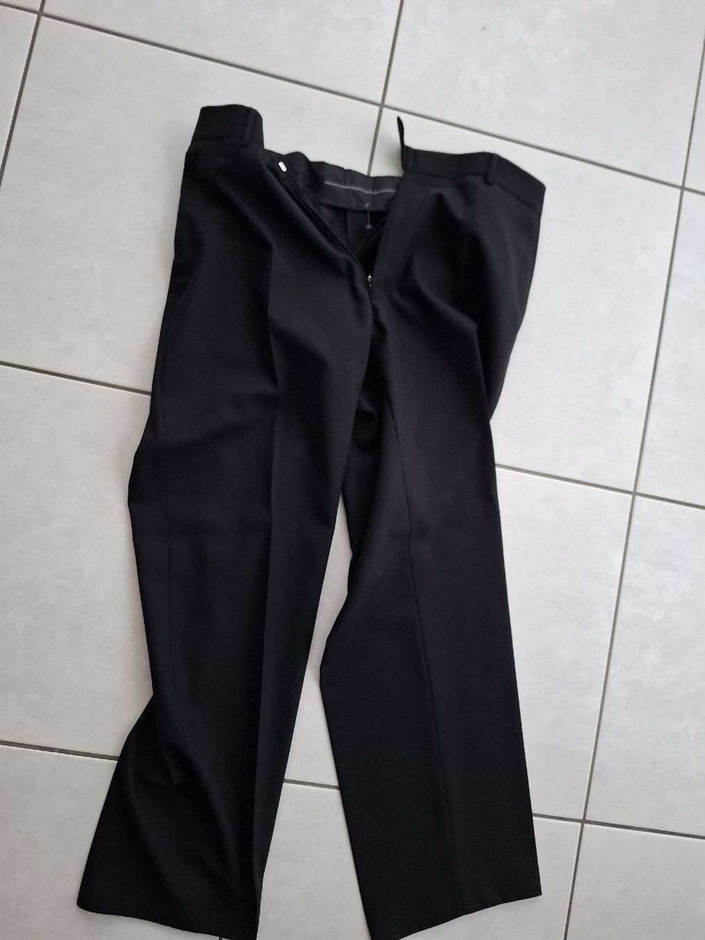 Completi: Herrenanzug Strellson schwarz – Nuovo (secondo la descrizione) da Diegten venduto da Fashion017 3
