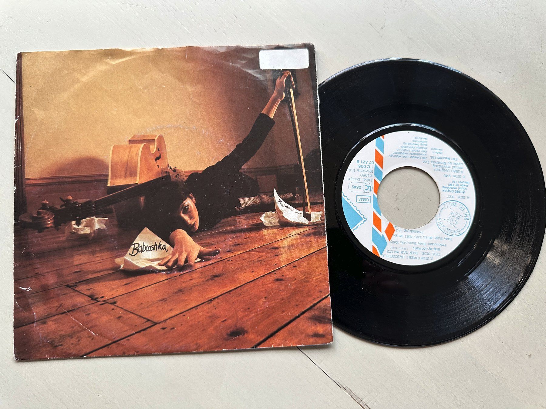 Schallplatten: KATE BUSH tolle Single Top Kult Babooshka Germany diff 80's – Gebraucht aus Basel von Partridge