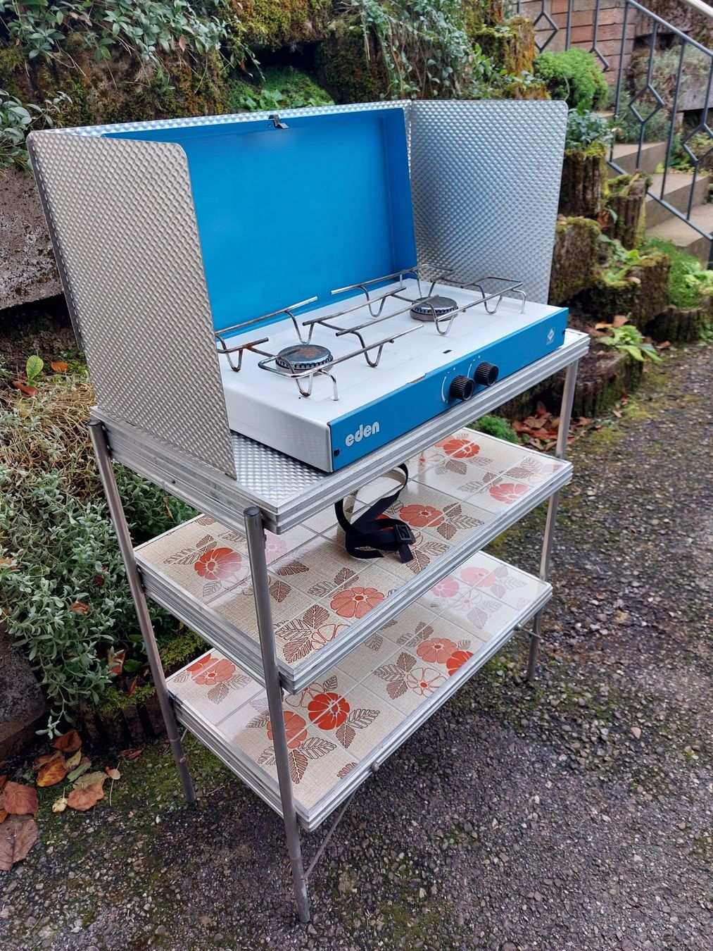 Elettrodomestici da cucina: Rechaud Camping Küche Gasrechaud mit Windschutz – Usato da Kriens venduto da Allerhand5 4