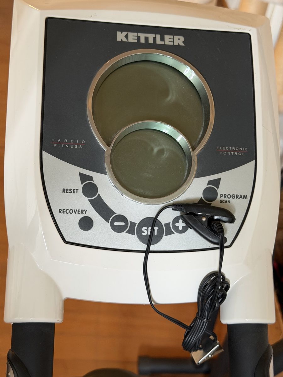 Kettler Vélos d'appartement: Kettler MONDEO LE Crosstrainer – D'occasion à Andelfingen par YviVanDerKiwi71 1